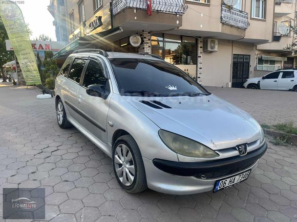 PEJO 206 1.4 DİZEL KLİMA Lİ AİLE ARACI