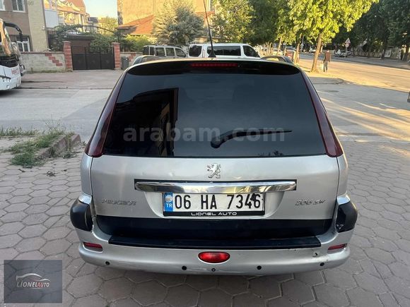 PEJO 206 1.4 DİZEL KLİMA Lİ AİLE ARACI