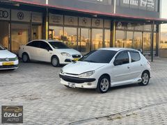 ÖZALP AUTO'dan 2006 Model Peugeot 206 Daha Dolusu Yok