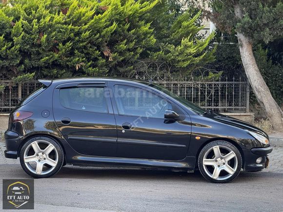 EFT AUTO'DAN PEUGEOT 206 TEMİZ ARAÇ