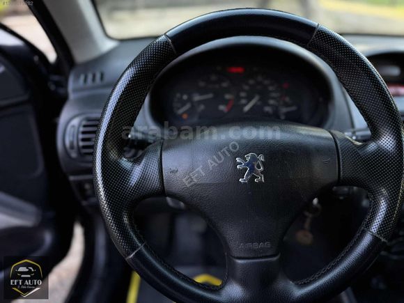 EFT AUTO'DAN PEUGEOT 206 TEMİZ ARAÇ