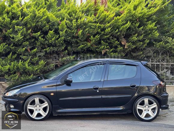 EFT AUTO'DAN PEUGEOT 206 TEMİZ ARAÇ