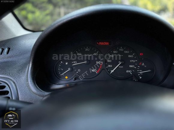 EFT AUTO'DAN PEUGEOT 206 TEMİZ ARAÇ