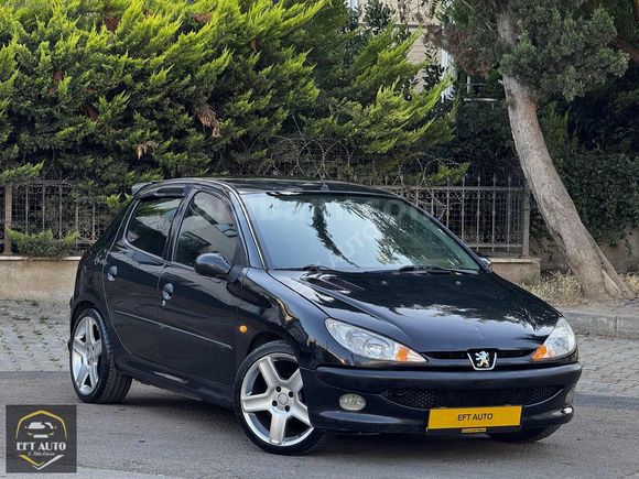 EFT AUTO'DAN PEUGEOT 206 TEMİZ ARAÇ