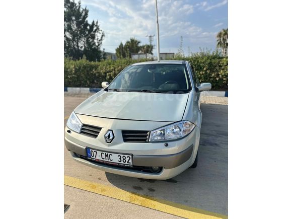 Sahibinden değişensiz Renault Megane 1.6 Privilege 2004 Model 