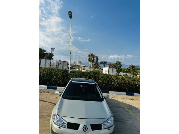 Sahibinden değişensiz Renault Megane 1.6 Privilege 2004 Model 
