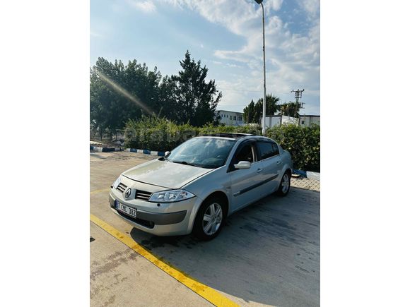 Sahibinden değişensiz Renault Megane 1.6 Privilege 2004 Model 
