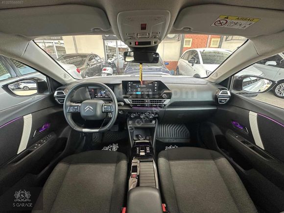 -S GARAGE-2022-CİTROEN-C4-FEEL BOLD-20.000 KM-