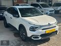 -S GARAGE-2022-CİTROEN-C4-FEEL BOLD-20.000 KM-