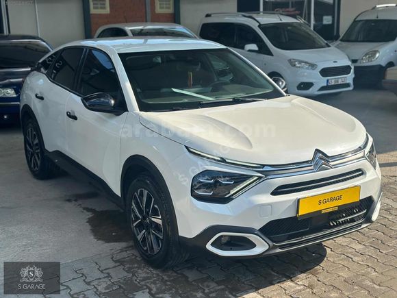 -S GARAGE-2022-CİTROEN-C4-FEEL BOLD-20.000 KM-