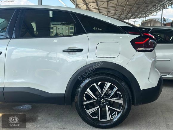 -S GARAGE-2022-CİTROEN-C4-FEEL BOLD-20.000 KM-