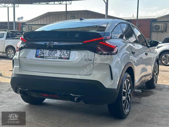 -S GARAGE-2022-CİTROEN-C4-FEEL BOLD-20.000 KM-