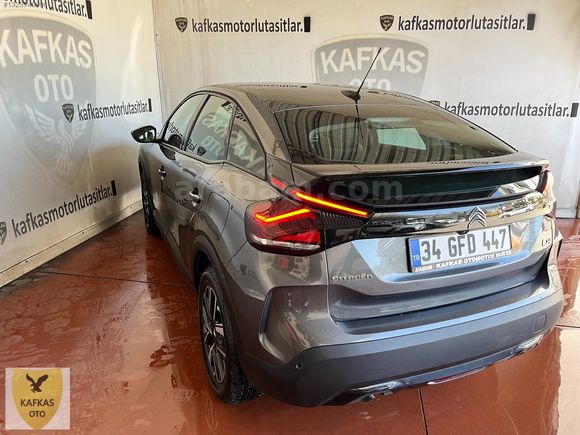 0.99 FAİZ ORANI İLE 1.2PURETECH 130HP K.K 12 TAKSİT İMKANI