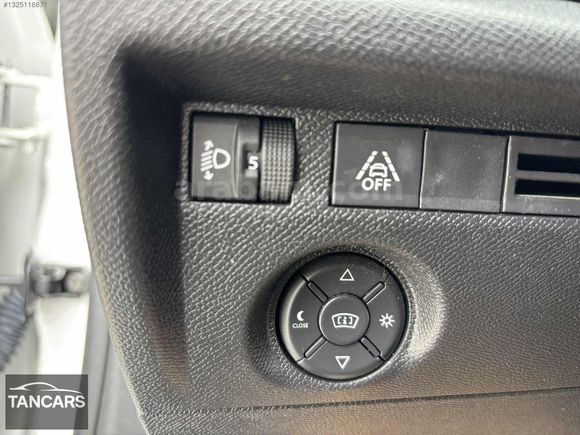 TAN CAR'S DN 2022 CİTROEN Shine C4 G.GÖRÜŞ NVİGASYN GENİŞ EKRAN