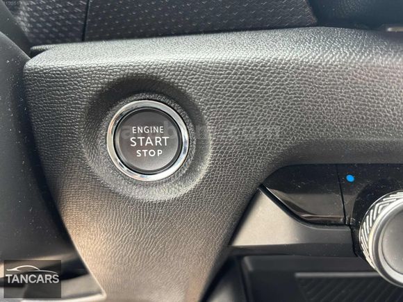TAN CAR'S DN 2022 CİTROEN Shine C4 G.GÖRÜŞ NVİGASYN GENİŞ EKRAN