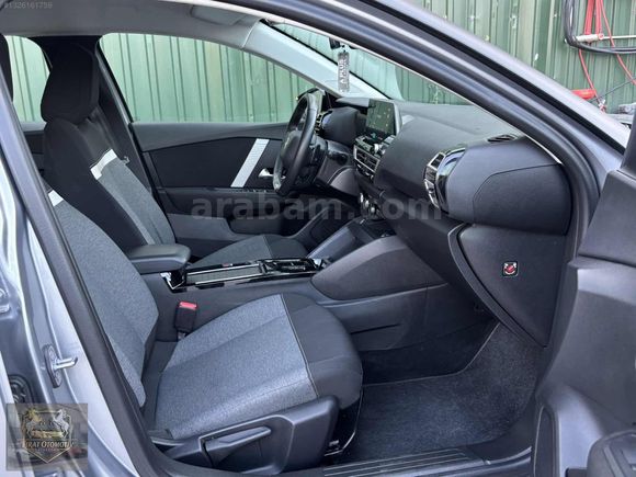 2023/HATASIZ /BOYASIZ/OTOMATİK C4/SERVİS BAKIMLI