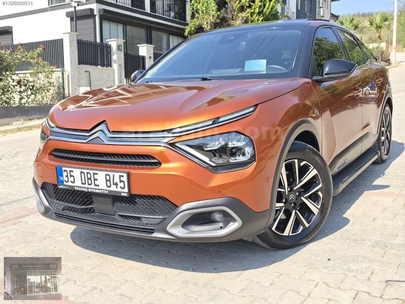 Galeriden Citroen C4 1.2 PureTech Shine Bold 2022 Model İzmir 63.000 km Turuncu