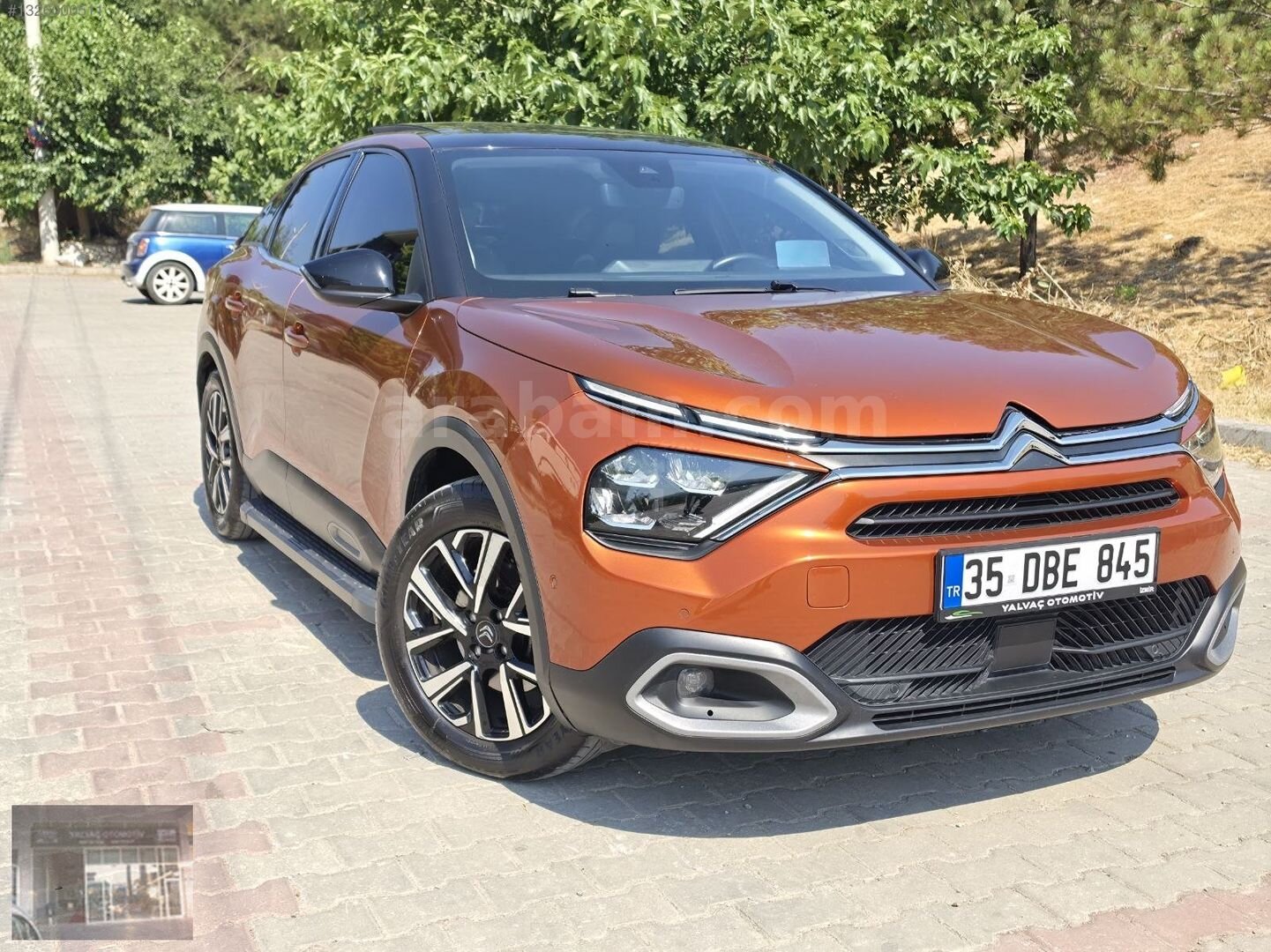 Galeriden Citroen C4 1.2 PureTech Shine Bold 2022 Model İzmir 63.000 km Turuncu 2