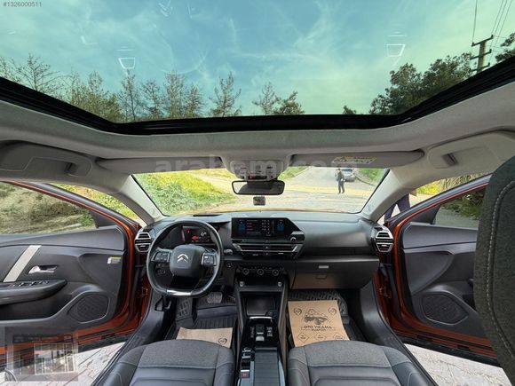 YALVAÇ OTO'DAN 2022 MODEL CİTROËN C41.2 PureTech SHINE BOLD EAT8