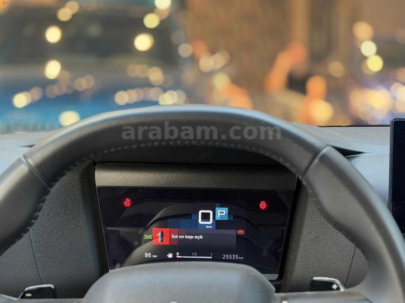C4 1.2 PURETECH FEEL BOLD EAT8 BOYASIZ SERVS BAKM GERİ GÖRÜŞ