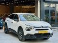 C4 1.2 PURETECH FEEL BOLD EAT8 BOYASIZ SERVS BAKM GERİ GÖRÜŞ