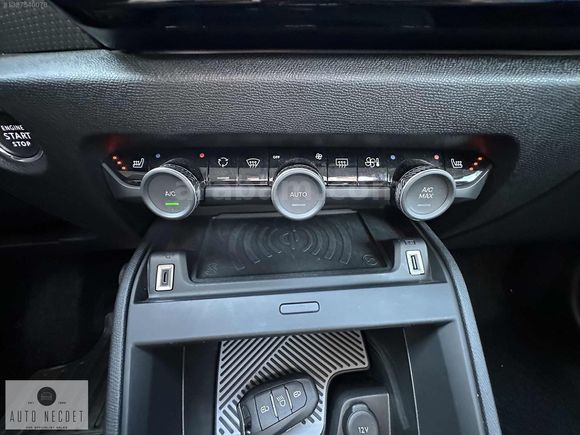AUTO NECDET DEN CİTROEN 2025 1.2 PURETECH MAX SANRUFLU 14.KM