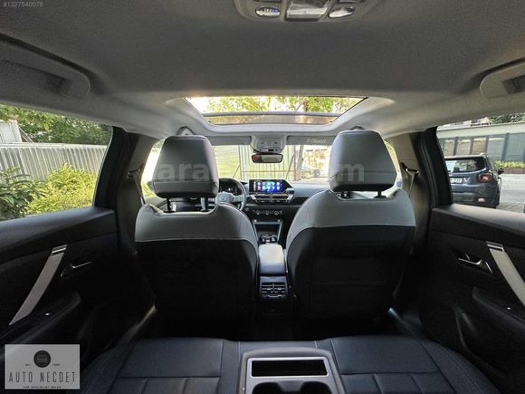 AUTO NECDET DEN CİTROEN 2025 1.2 PURETECH MAX SANRUFLU 14.KM
