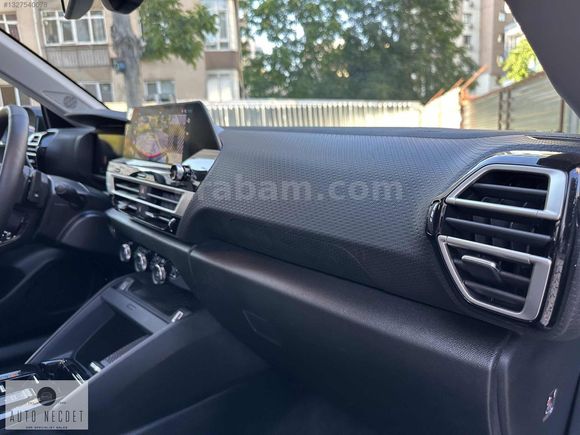AUTO NECDET DEN CİTROEN 2025 1.2 PURETECH MAX SANRUFLU 14.KM