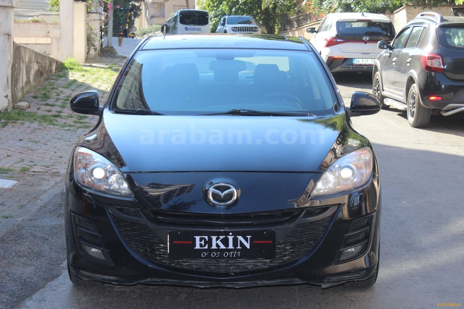 Galeriden Mazda 3 1.6 Touring 2010 Model İstanbul 350.000 km Siyah 3