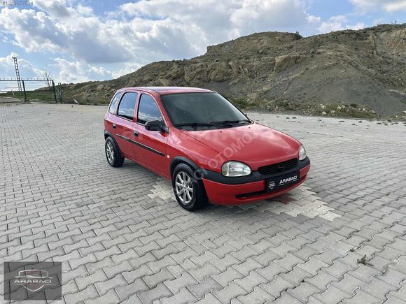 ARABACI OTOMOTİV OPEL CORSA 1.4 BENZİN KLİMALI
