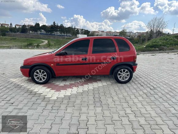 ARABACI OTOMOTİV OPEL CORSA 1.4 BENZİN KLİMALI