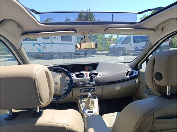 Sahibinden Renault Scenic 1.5 dCi Privilege 2011 Model 