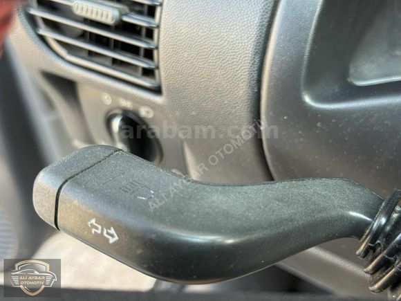 2002 MODEL OPEL CORSA 1.4/5 KAPI/BAKIMLI/CAM GİBİ/KLİMALI/260*KM
