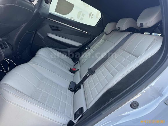 2024 MEGANE E-TECH İCONİC HATASIZ-MASAJ-ISITMA-HAFIZA-