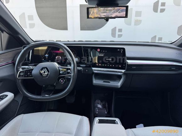 2024 MEGANE E-TECH İCONİC HATASIZ-MASAJ-ISITMA-HAFIZA-