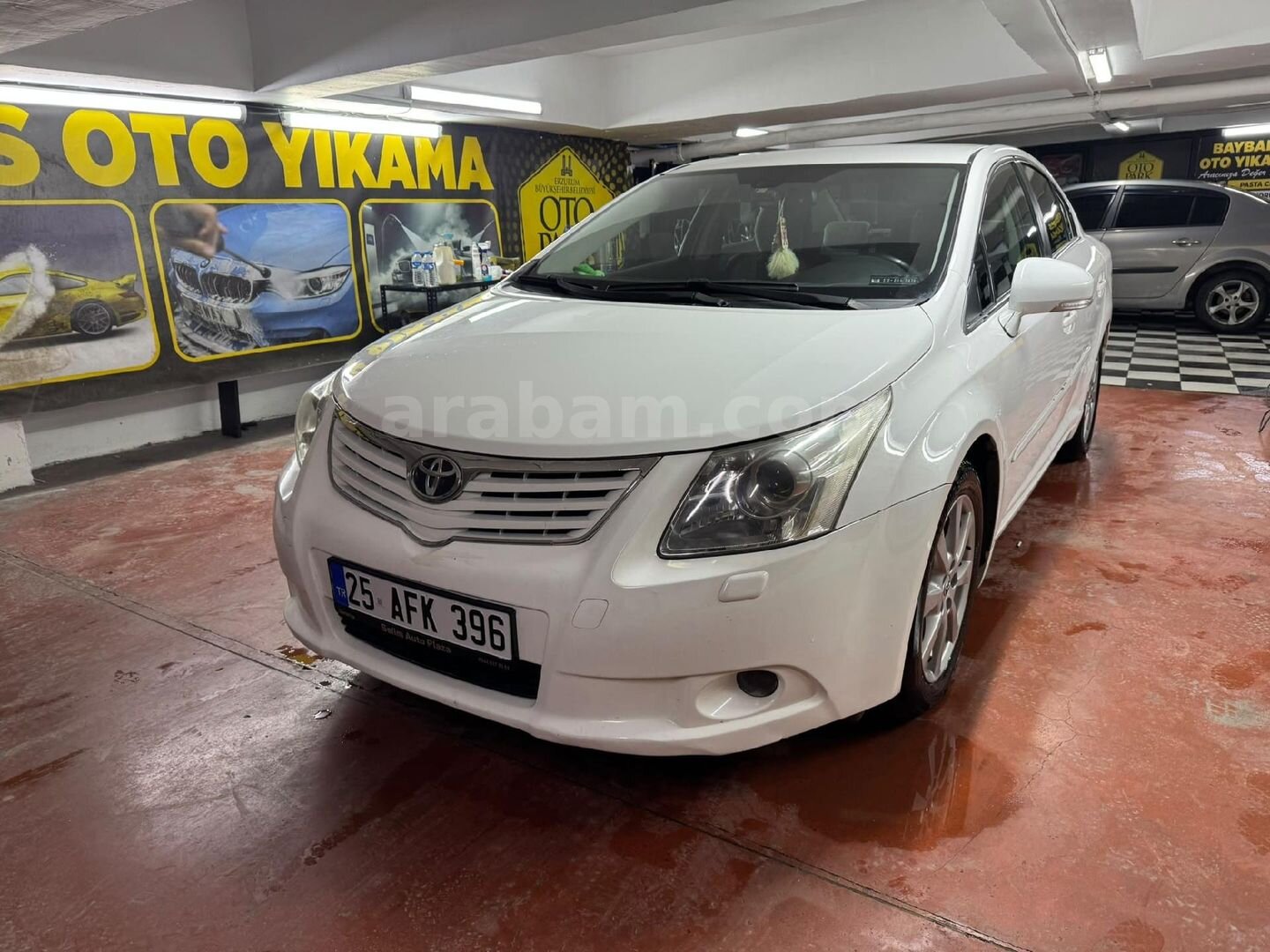 Sahibinden Toyota Avensis 1.6 Elegant 2010 Model Erzurum 365.000 km Beyaz 2