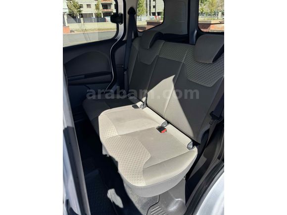 Sahibinden Ford Tourneo Courier 1.5 TDCi Titanium Plus 2018 Model 