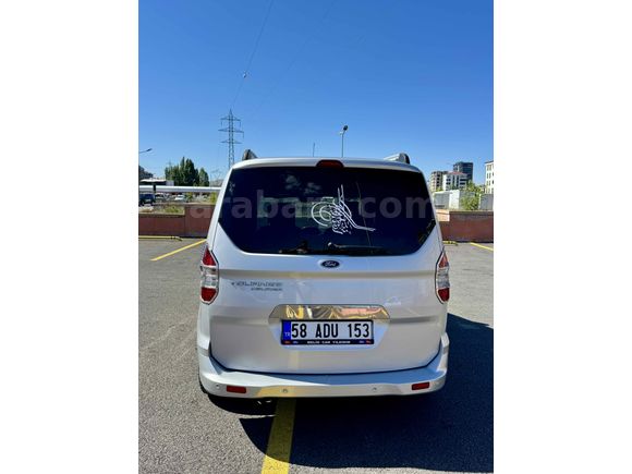 Sahibinden Ford Tourneo Courier 1.5 TDCi Titanium Plus 2018 Model 