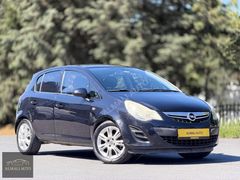 ALMALI AUTO 2011 OTOMATİK DEĞİŞENSİZ 185 KM 0,68 KREDİ