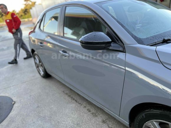 Sahibinden Opel Corsa 1.2 T Edition 2024 Model 