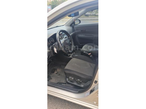 Sahibinden Hyundai Accent Era 1.5 CRDi Mode 2012 Model İstanbul