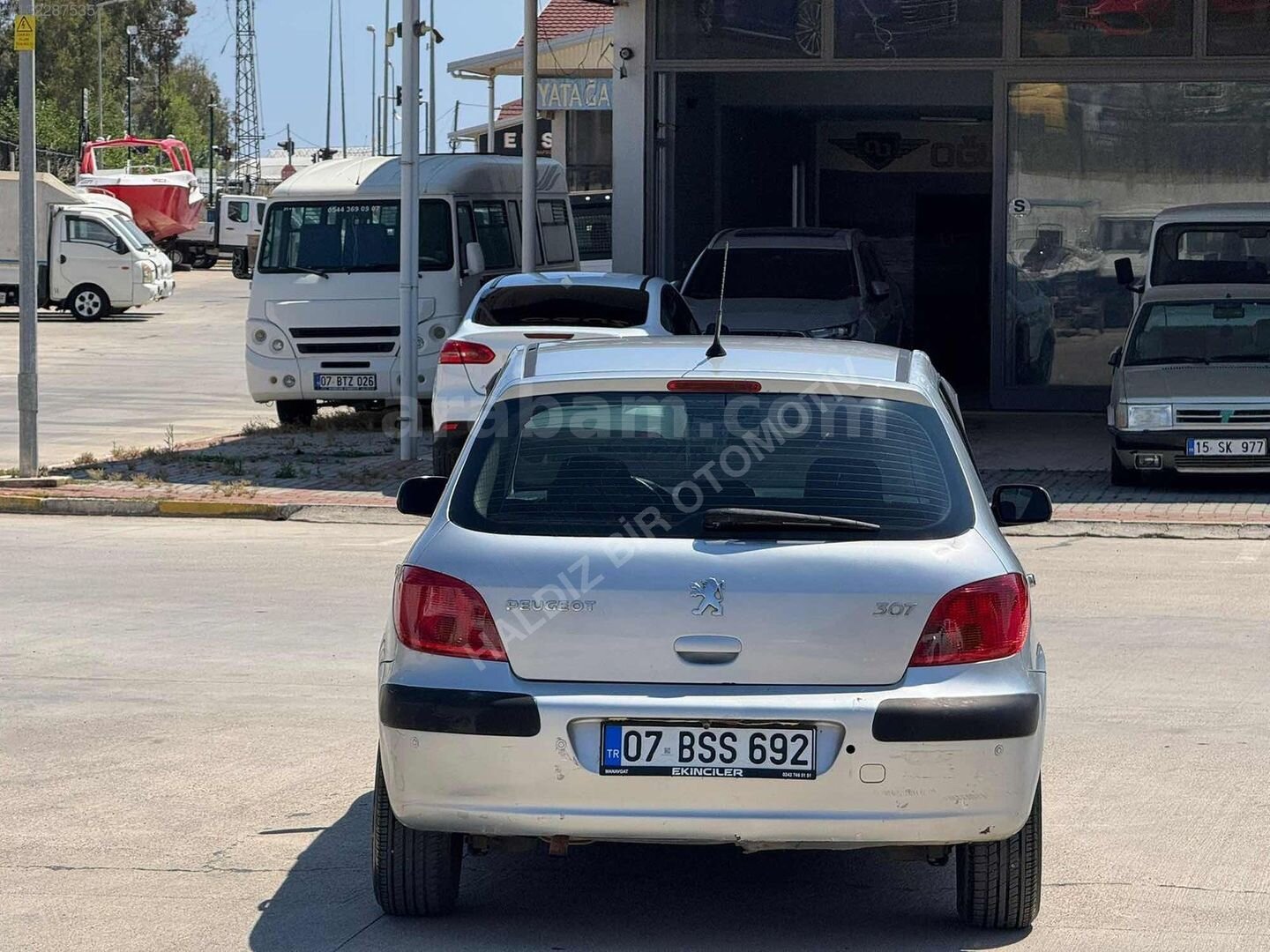Galeriden Peugeot 307 1.6 XT 2003 Model Antalya 246.000 km Gri 5