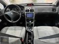 2005 MODEL//1.6 XT SUNROOF//165.000KM