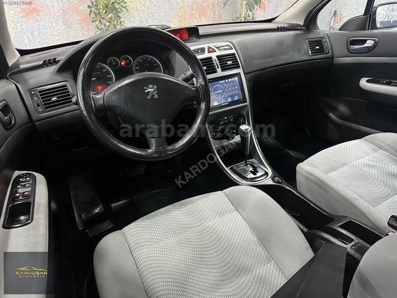 2005 MODEL//1.6 XT SUNROOF//165.000KM