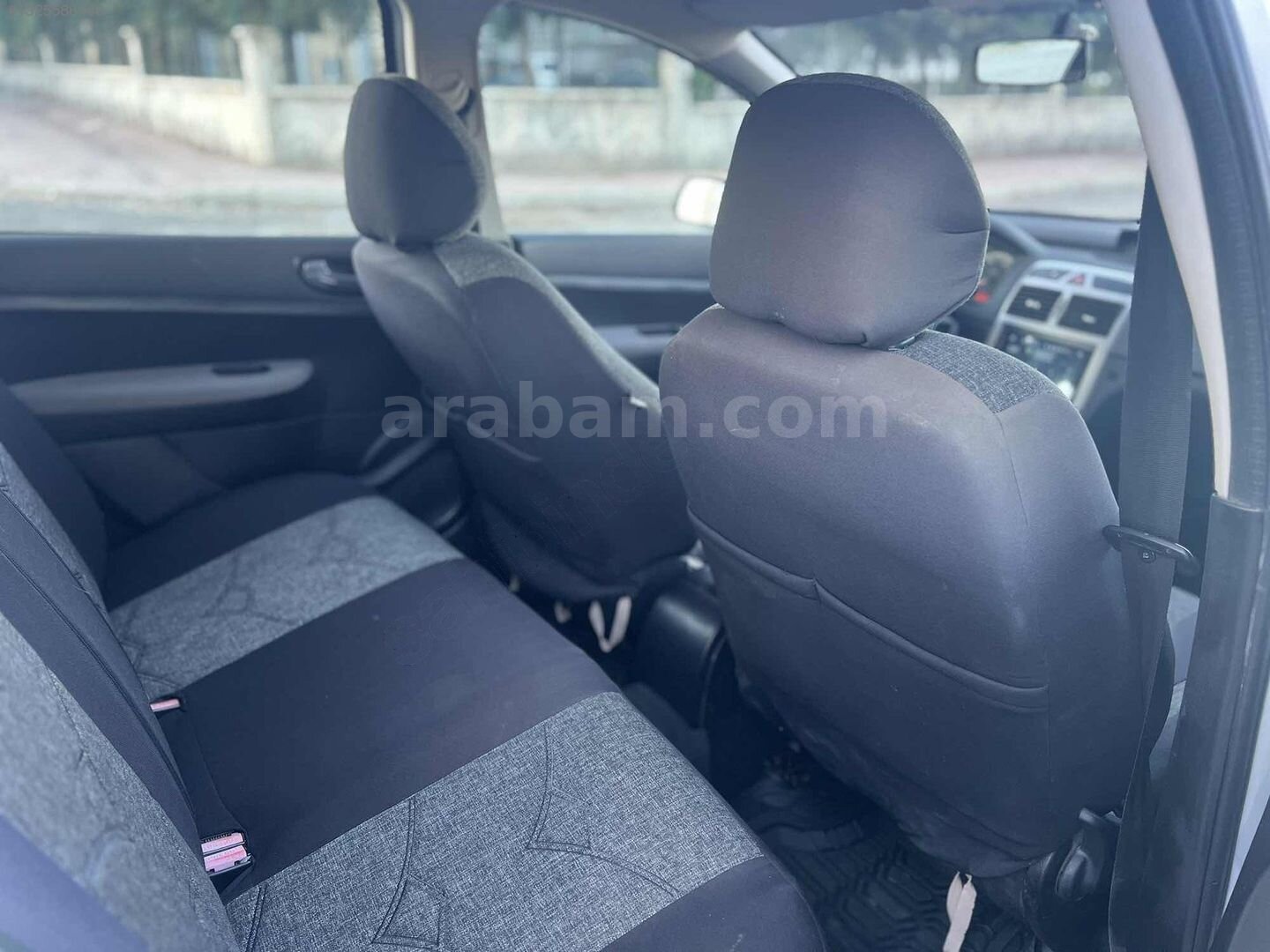Galeriden Peugeot 307 1.6 Envy 2004 Model Adıyaman 161.000 km Gri 5