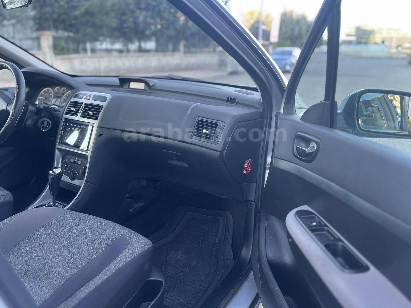Galeriden Peugeot 307 1.6 Envy 2004 Model Adıyaman 161.000 km Gri 3