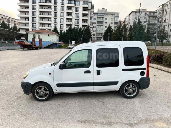 Galeriden Renault Kangoo 1.9 D RN 2003 Model Ankara