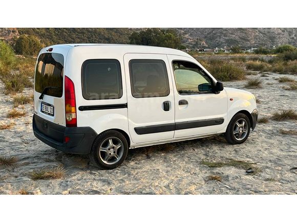 Galeriden Renault Kangoo 1.9 D RN 2003 Model Ankara