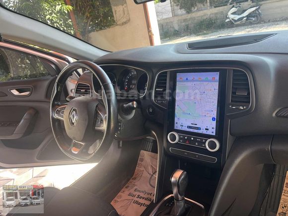 Megane Sedan 1.5 BluedCi Touch EDC KM 122 BİNDE