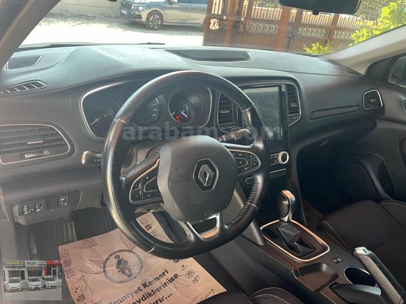 Megane Sedan 1.5 BluedCi Touch EDC KM 122 BİNDE